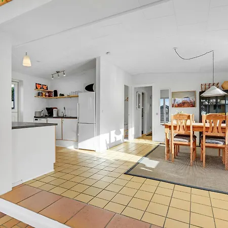 Lovely Home In Broager With Wifi Holiday home *