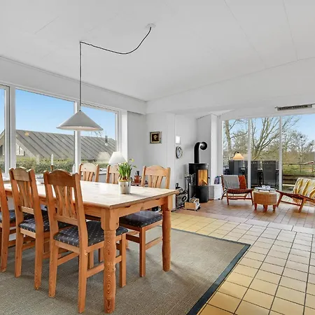 Beautiful In With Kitchen Broager